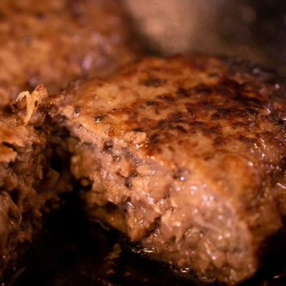 100% Arita Wagyu hamburger steak (unheated)